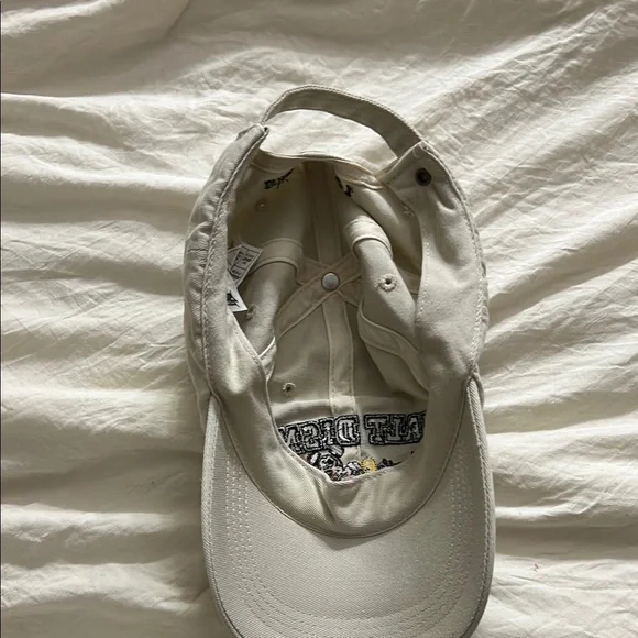 Vintage Disney World Embroidered Cap - Picture 4 of 4